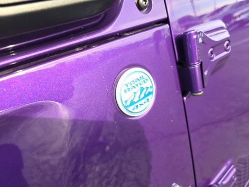 Used 2023 Jeep Wrangler Unlimited Sahara w/ Cold Weather Group image 63