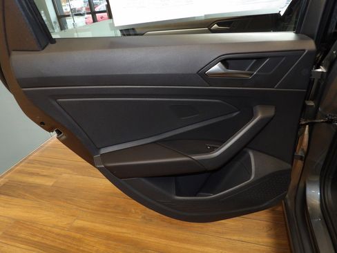 Used 2023 Volkswagen Jetta Sport image 20