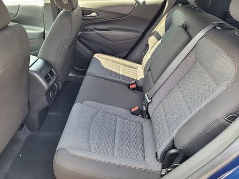 Used 2023 Chevrolet Equinox LT FWD image 8