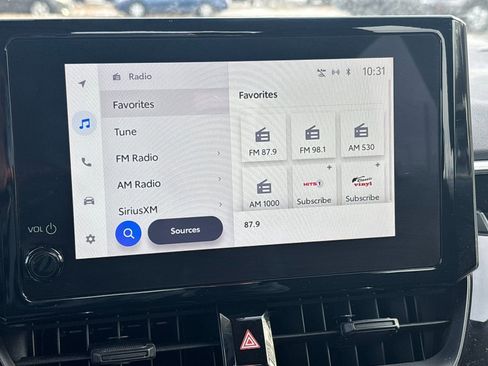 Used 2025 Toyota Corolla LE image 18