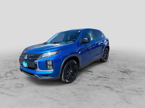 Used 2025 Mitsubishi Outlander Sport LE AWD/4WD image 5