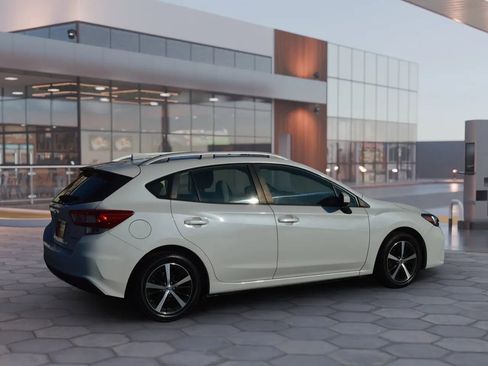 Used 2019 Subaru Impreza 2.0i Premium image 9
