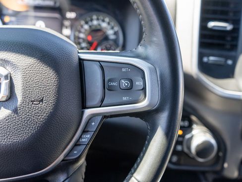 Used 2022 RAM 1500 Big Horn AWD/4WD image 24