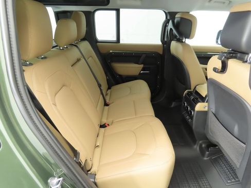 Used 2026 Land Rover Defender 110 S AWD/4WD image 22