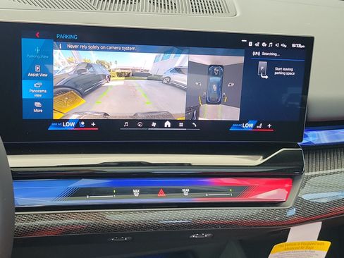 New 2027 BMW M5 Touring AWD/4WD image 22