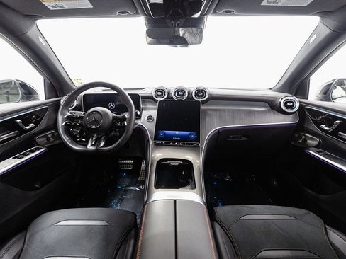 Used 2024 Mercedes-Benz GLC 43 AMG GLC 43 AMG image 28