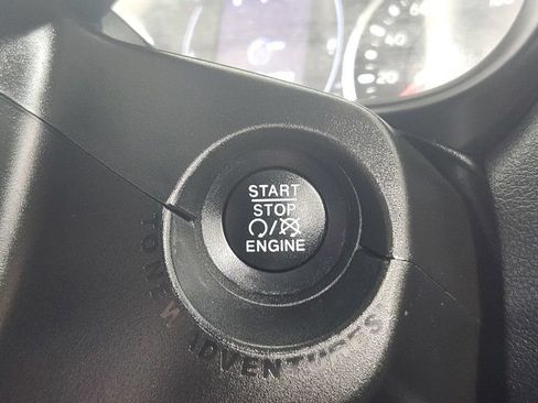 Used 2018 Jeep Renegade Sport w/ Power & Air Group AWD/4WD image 24