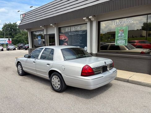 Used 2007 Mercury Grand Marquis GS RWD image 3