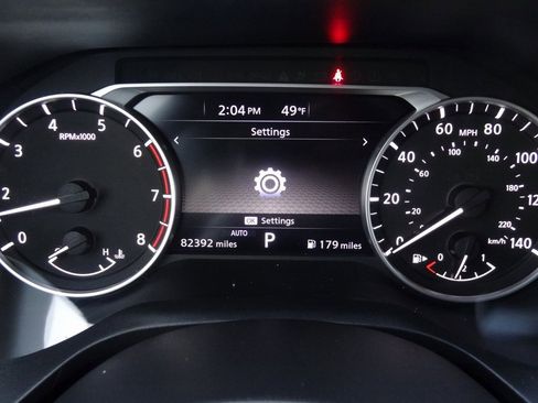 Used 2022 Nissan Rogue SV image 19