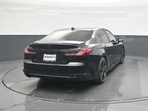 Used 2025 Toyota Camry XSE w/ Premium Package FWD image 24