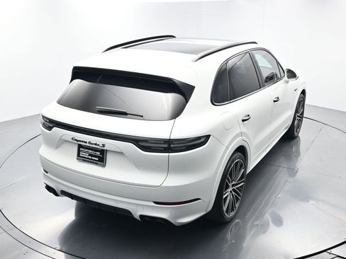 Used 2022 Porsche Cayenne Turbo S image 42