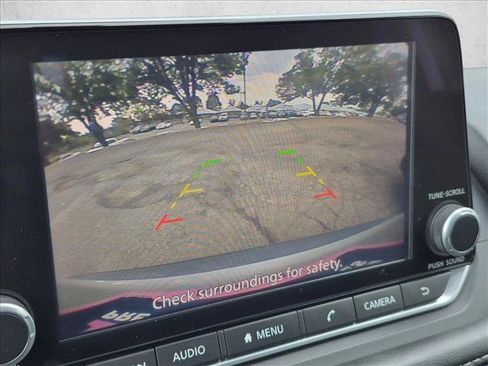 Used 2023 Nissan Rogue SV AWD/4WD image 13