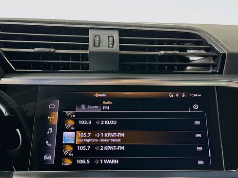 Used 2023 Audi Q3 2.0T Premium image 21