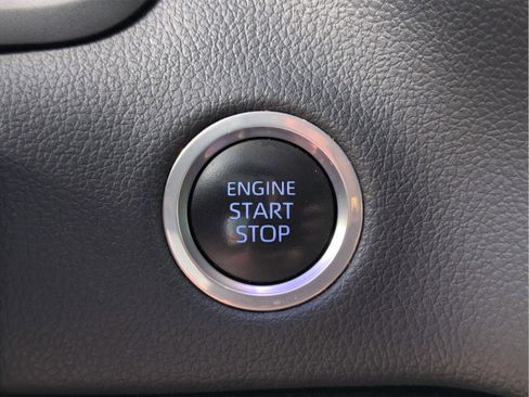 Used 2024 Toyota Tundra Limited AWD/4WD image 22