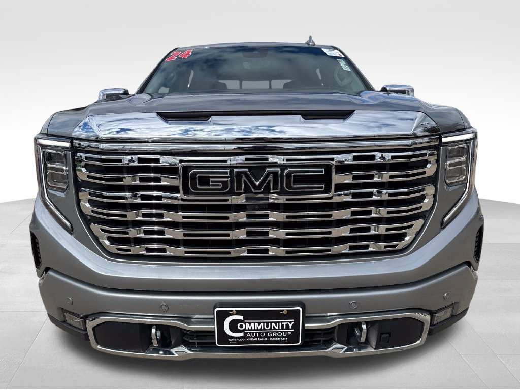 Certified 2024 GMC Sierra 1500 Denali w/ Technology Package AWD/4WD image 11