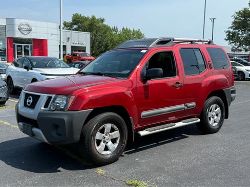 Used 2011 Nissan Xterra S AWD/4WD image 3