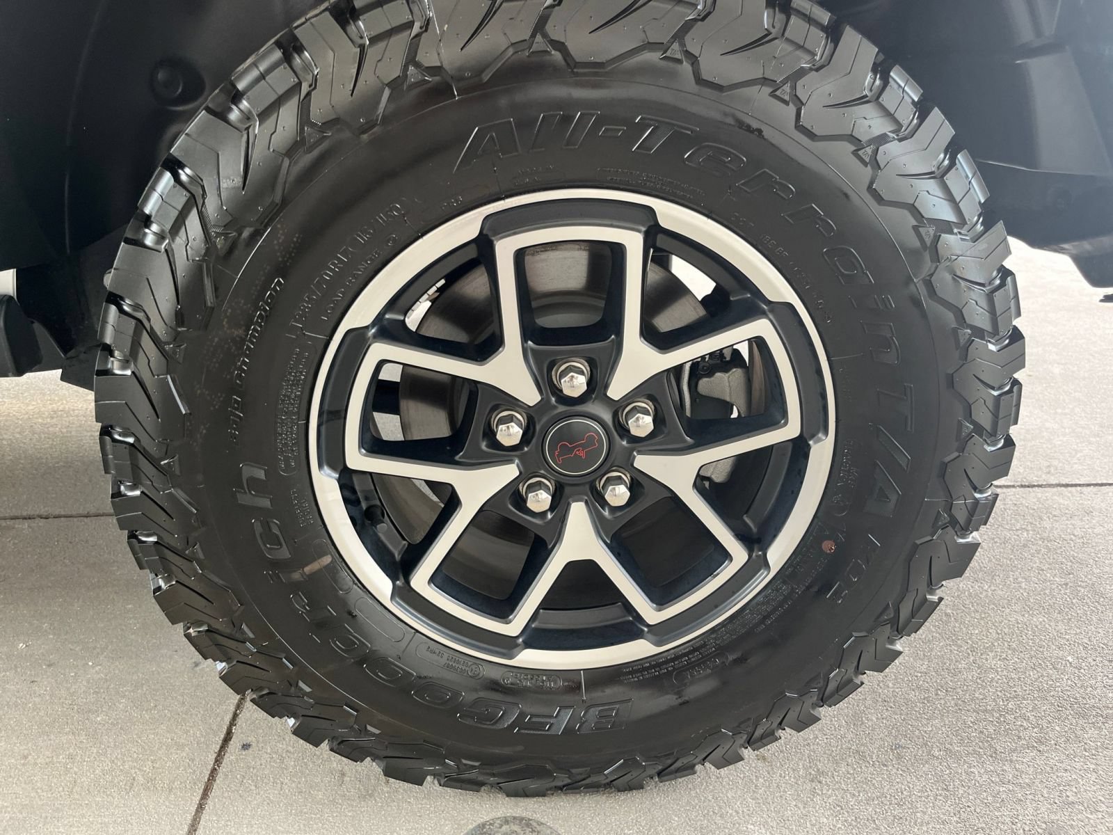 Used 2026 Jeep Wrangler Unlimited Rubicon AWD/4WD image 28
