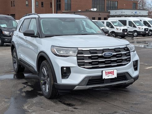 New 2026 Ford Explorer Active image 1
