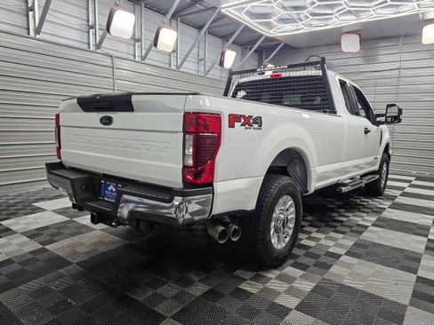Used 2022 Ford F250 XLT AWD/4WD image 6