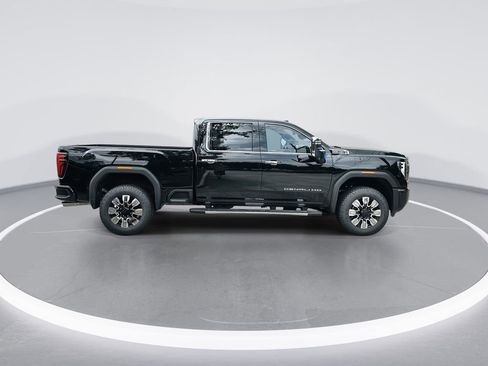 New 2026 GMC Sierra 2500 Denali w/ Denali Reserve Package AWD/4WD image 9