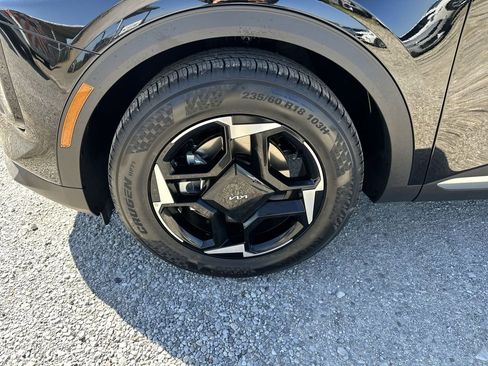 New 2026 Kia Sportage EX FWD image 10