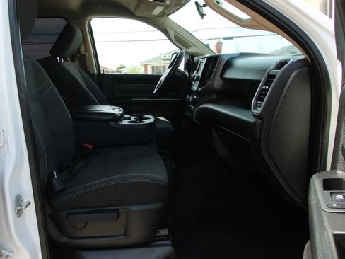 Used 2020 RAM 3500 Tradesman image 10