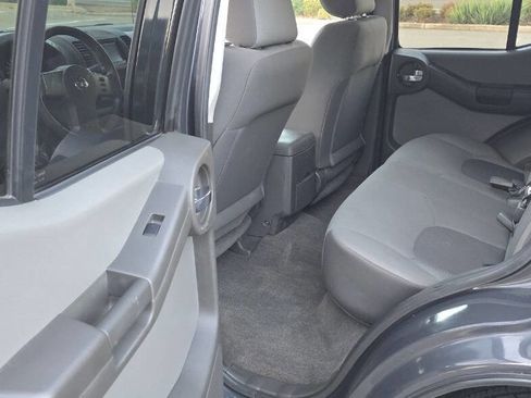 Used 2009 Nissan Xterra X RWD image 11