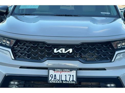 Used 2022 Kia Sorento EX w/ Panoramic Sunroof Package image 49