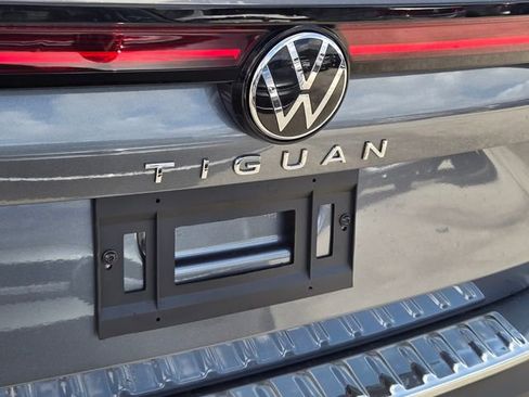 New 2026 Volkswagen Tiguan S FWD image 9