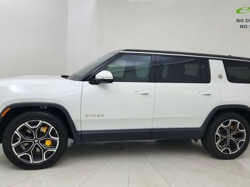 Used 2024 Rivian R1S Adventure AWD/4WD image 3
