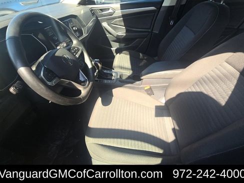 Used 2024 Volkswagen Jetta S image 4