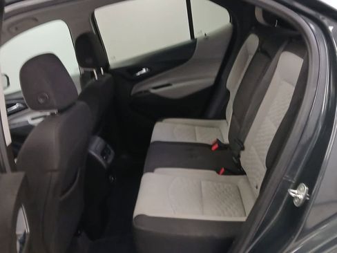 Used 2020 Chevrolet Equinox LT image 14