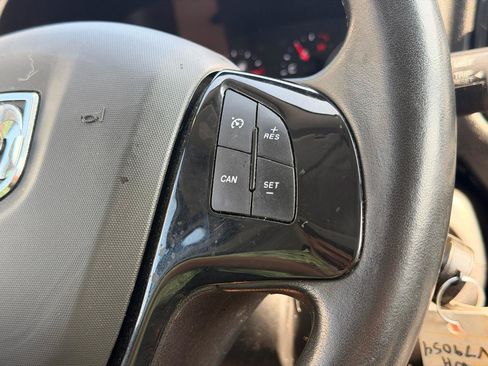 Used 2021 RAM ProMaster City Tradesman SLT w/ Window Group 05 FWD image 17