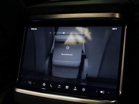 Used 2023 Tesla Model X Plaid image 36