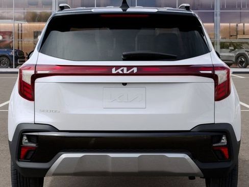New 2026 Kia Seltos S FWD image 39