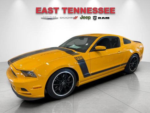 Used 2013 Ford Mustang Boss 302 w/ Boss 302 Accessory Pkg RWD image 7