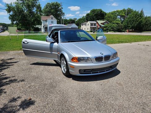 Used 2001 BMW 330Ci Convertible RWD image 23