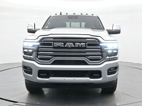 New 2026 RAM 2500 Laramie AWD/4WD image 2