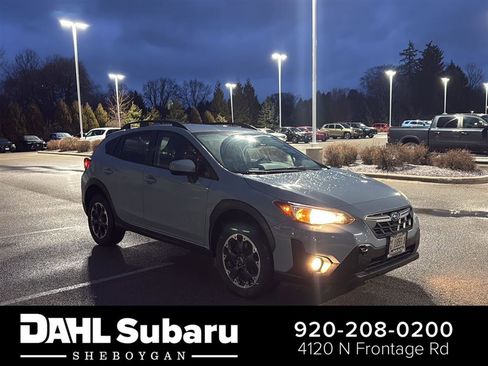 Used 2022 Subaru Crosstrek 2.0i Premium image 1
