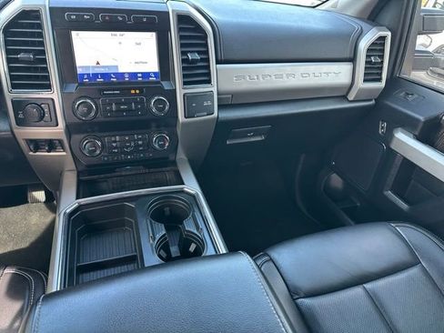 Used 2021 Ford F250 Lariat w/ Tremor Off-Road Package AWD/4WD image 15