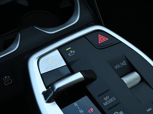 New 2026 BMW X1 xDrive28i w/ Technology Package image 19