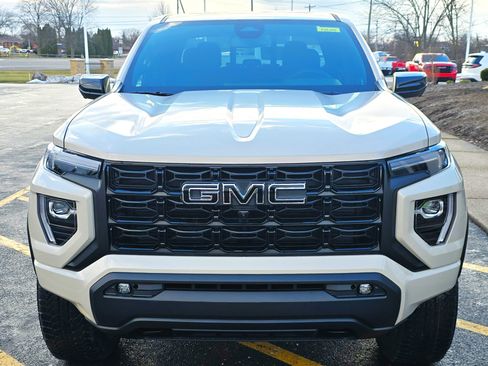 New 2026 GMC Canyon Elevation w/ Convenience Package image 2