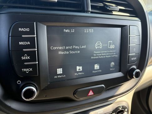 Used 2020 Kia Soul LX image 35