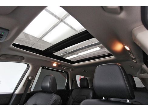 Certified 2024 Nissan Pathfinder Platinum image 28