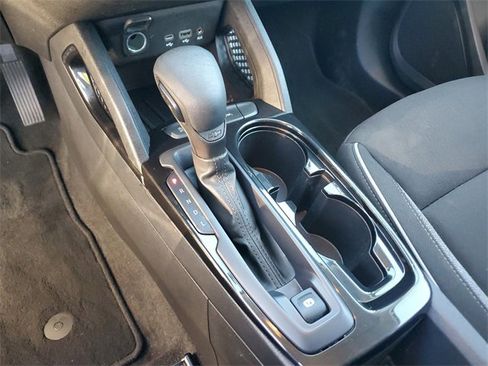 Used 2022 Chevrolet TrailBlazer LT w/ Convenience Package image 28