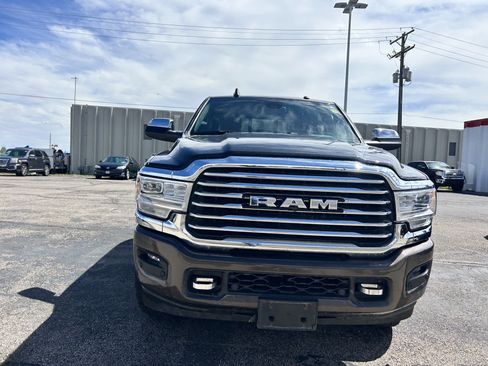 Used 2021 RAM 2500 Limited AWD/4WD image 9