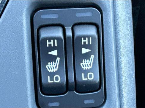 Used 2025 Subaru Crosstrek 2.5i Limited w/ Crosstrek Mirror Package image 28