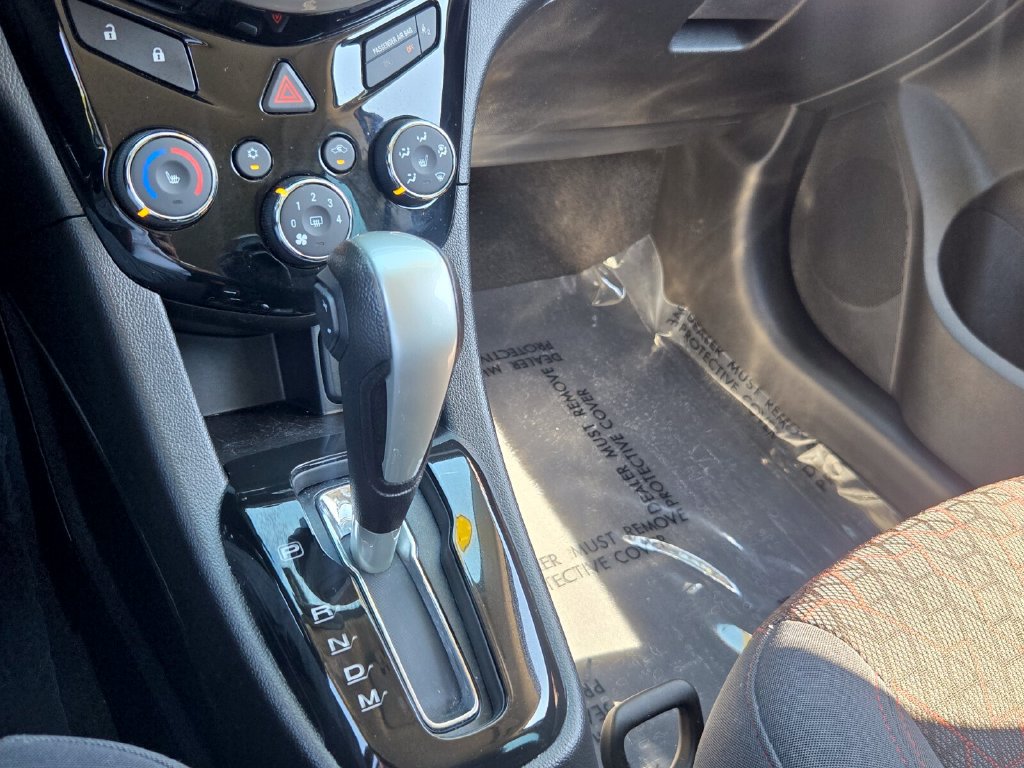 Used 2018 Chevrolet Sonic LT w/ Convenience Package FWD image 18