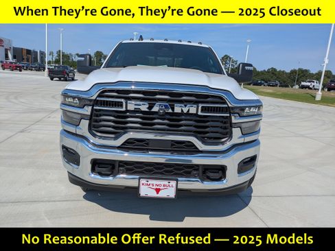 New 2025 RAM 3500 Tradesman AWD/4WD image 2
