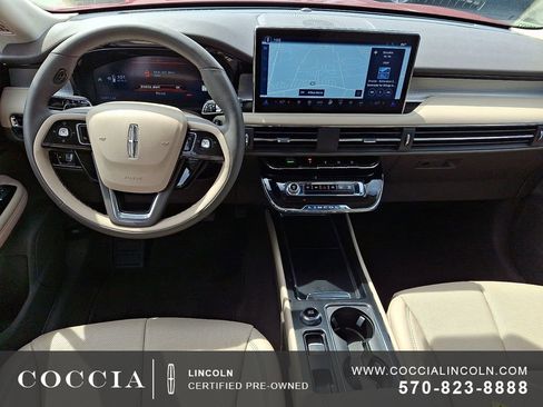 Certified 2024 Lincoln Corsair AWD w/ Equipment Group 101A image 11
